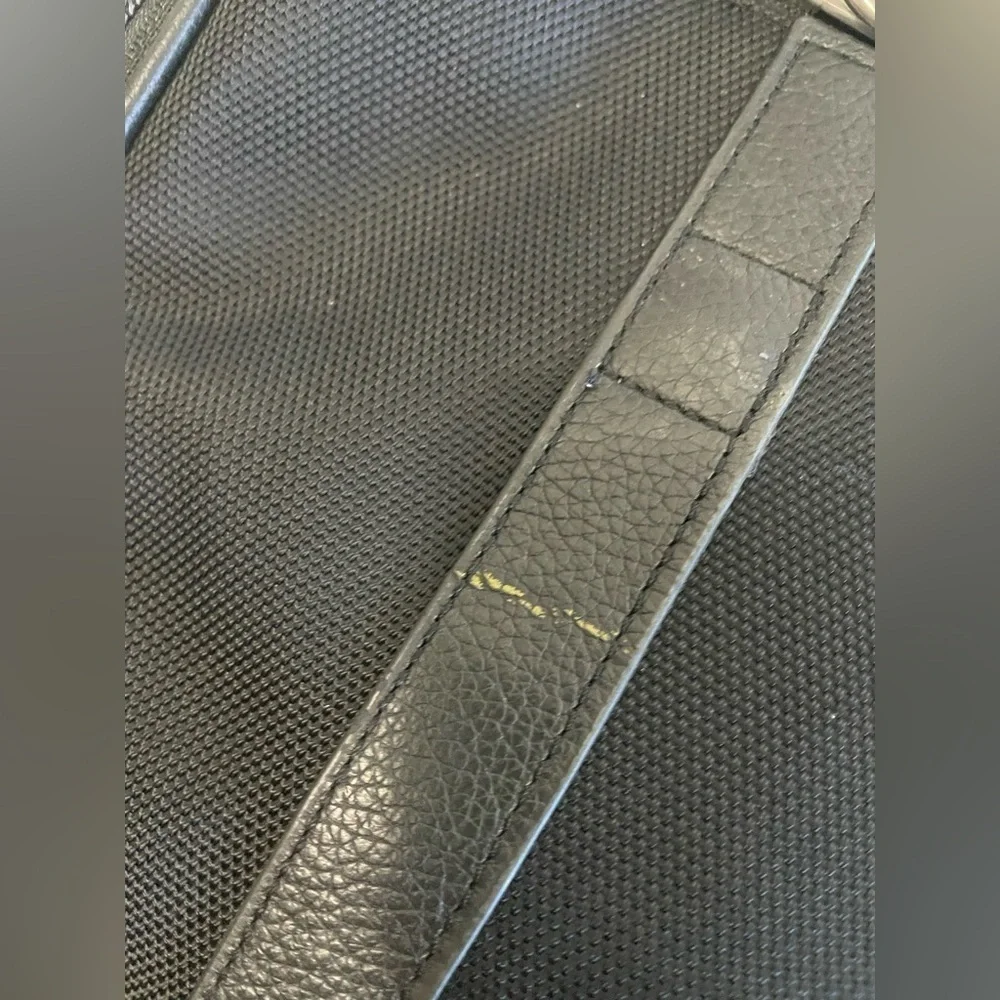 Ossington NY convertible folding garment travel bag shoulder back & hand straps